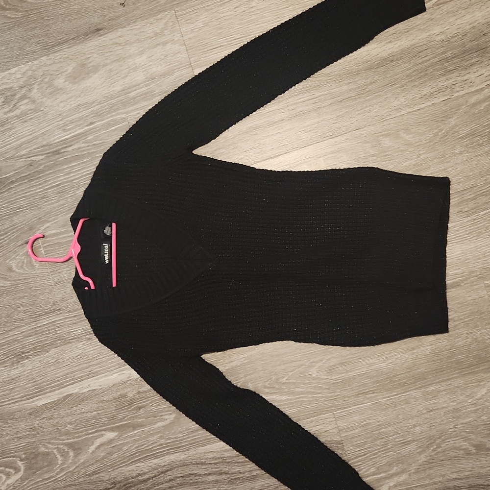 Woman's Wet Seal XS shimmering black v-neck sweater